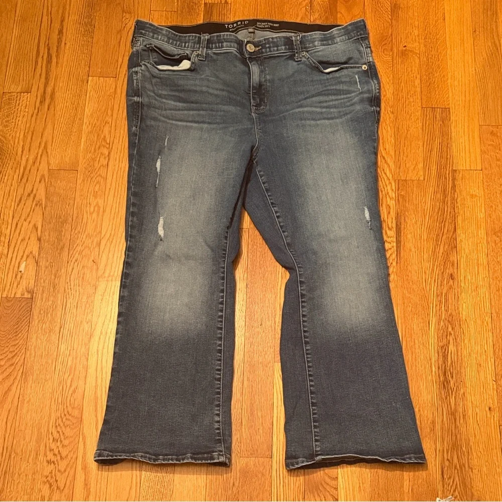 Torrid Sky High Kick Boot High-Rise Jean. - Picture 1 of 7